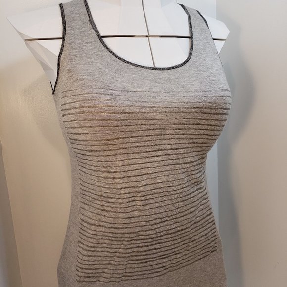 S/M Metallic Silver Tank Top - Picture 1 of 1